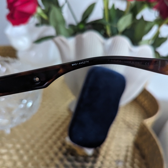 Gucci oversized sunglasses 2️⃣5️⃣0️⃣ - Picture 9 of 16